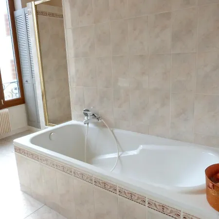 וילה Villa With 5 Bedrooms In Monthois With Private Pool Enclosed Garden And Wifi *