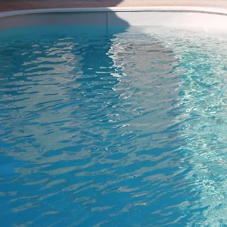 Villa With 5 Bedrooms In Monthois With Private Pool Enclosed Garden And Wifi וילה Monthois