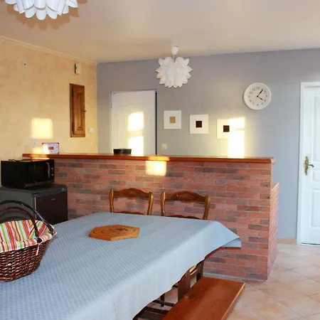 Villa With 5 Bedrooms In Monthois With Private Pool Enclosed Garden And Wifi *